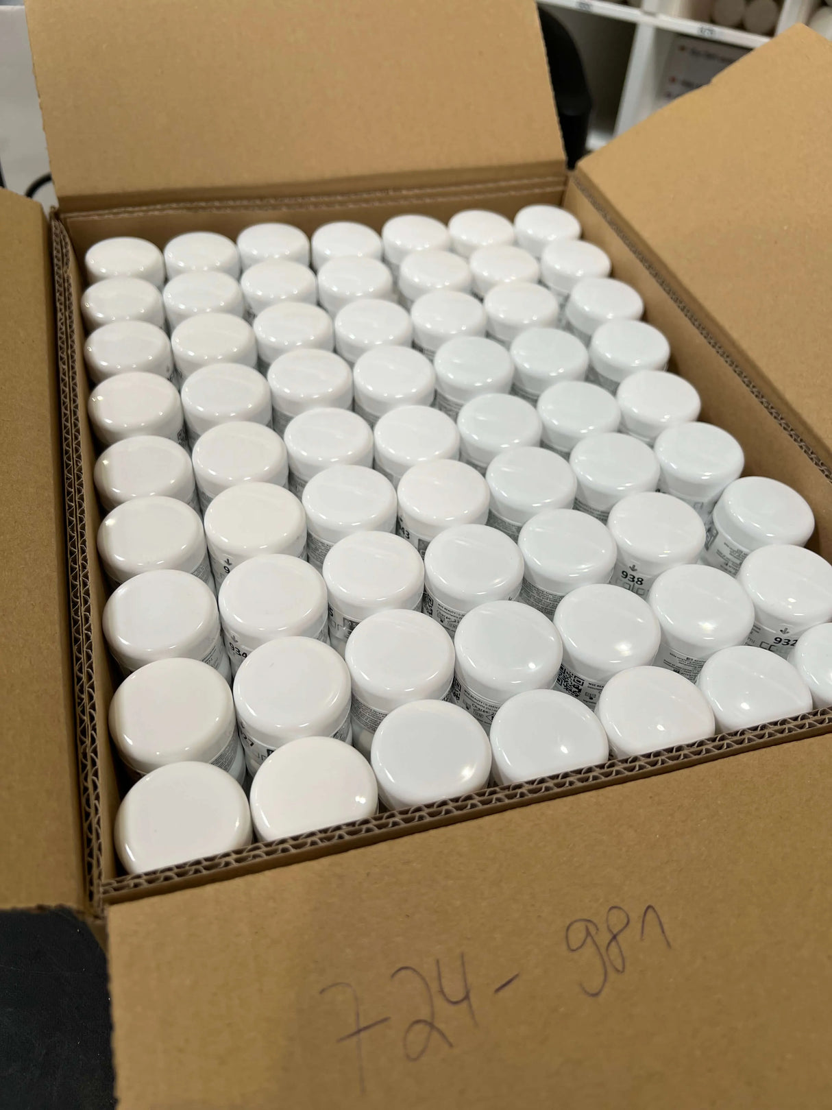 <<<<<<<<<<<t84>83>67>66>36>24>23>21>15>14>0>arbgel Komplett Ausstattung (Mindestens 1050 Gele je 2.22 Euro netto = 2331 € netto, Preis wird im Warenkorb reduziert!)