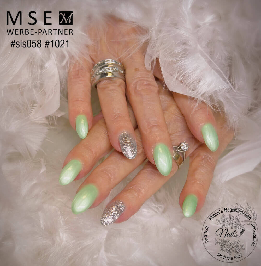 SIS Shellac UV Gel Polish Color 058